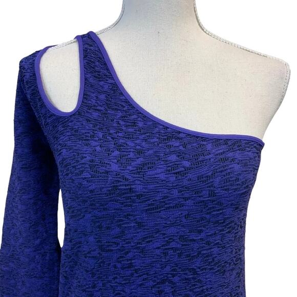 BCBGeneration Bodycon Mini Dress One Shoulder Cutout PeriBlue Size M/L NWT - Picture 4 of 10